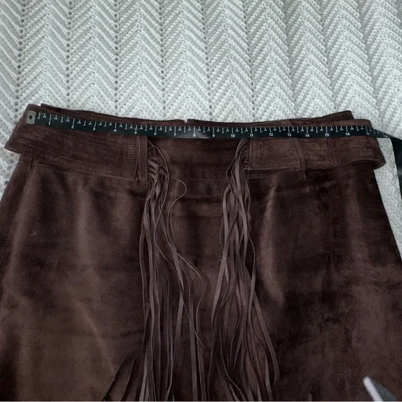 INC chocolate brown Y2K suede skirt with fringe belt-size 12 - Picture 7 of 8